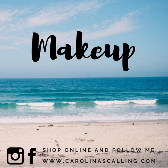 Makeup Section - Picture 1 of 1